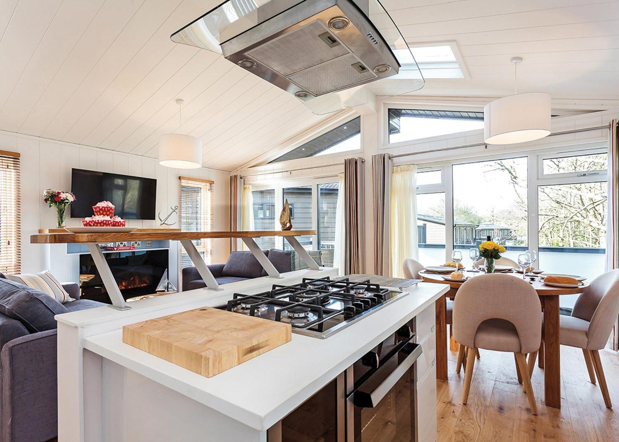 Woodside Bay Lodge Retreat Wootton Bridge  Bagian luar foto
