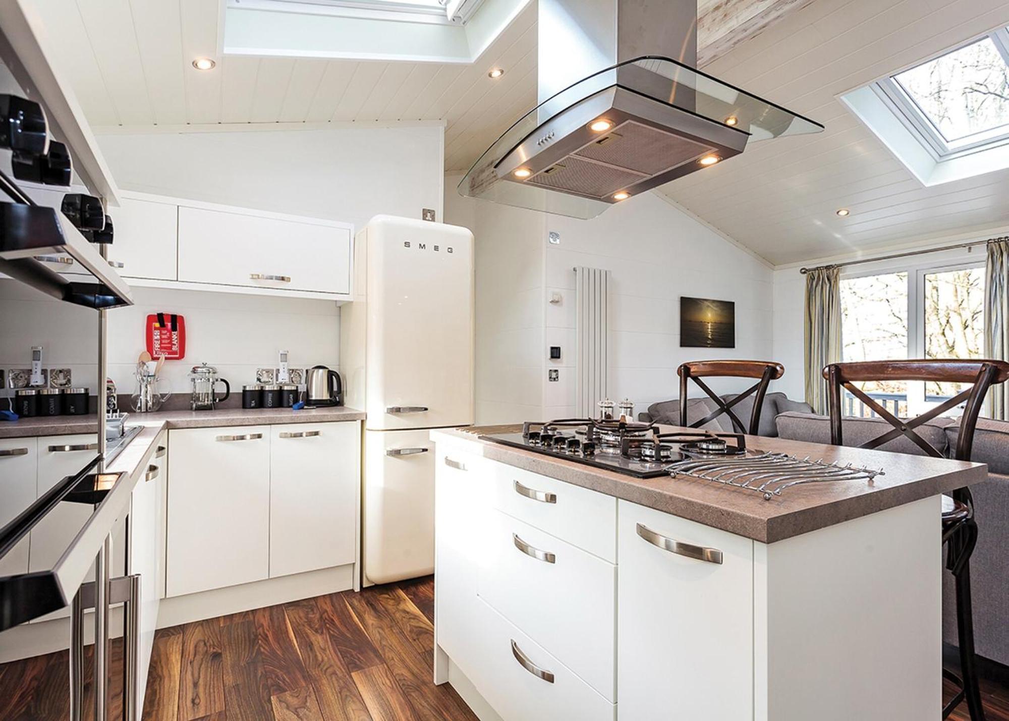 Woodside Bay Lodge Retreat Wootton Bridge  Bagian luar foto