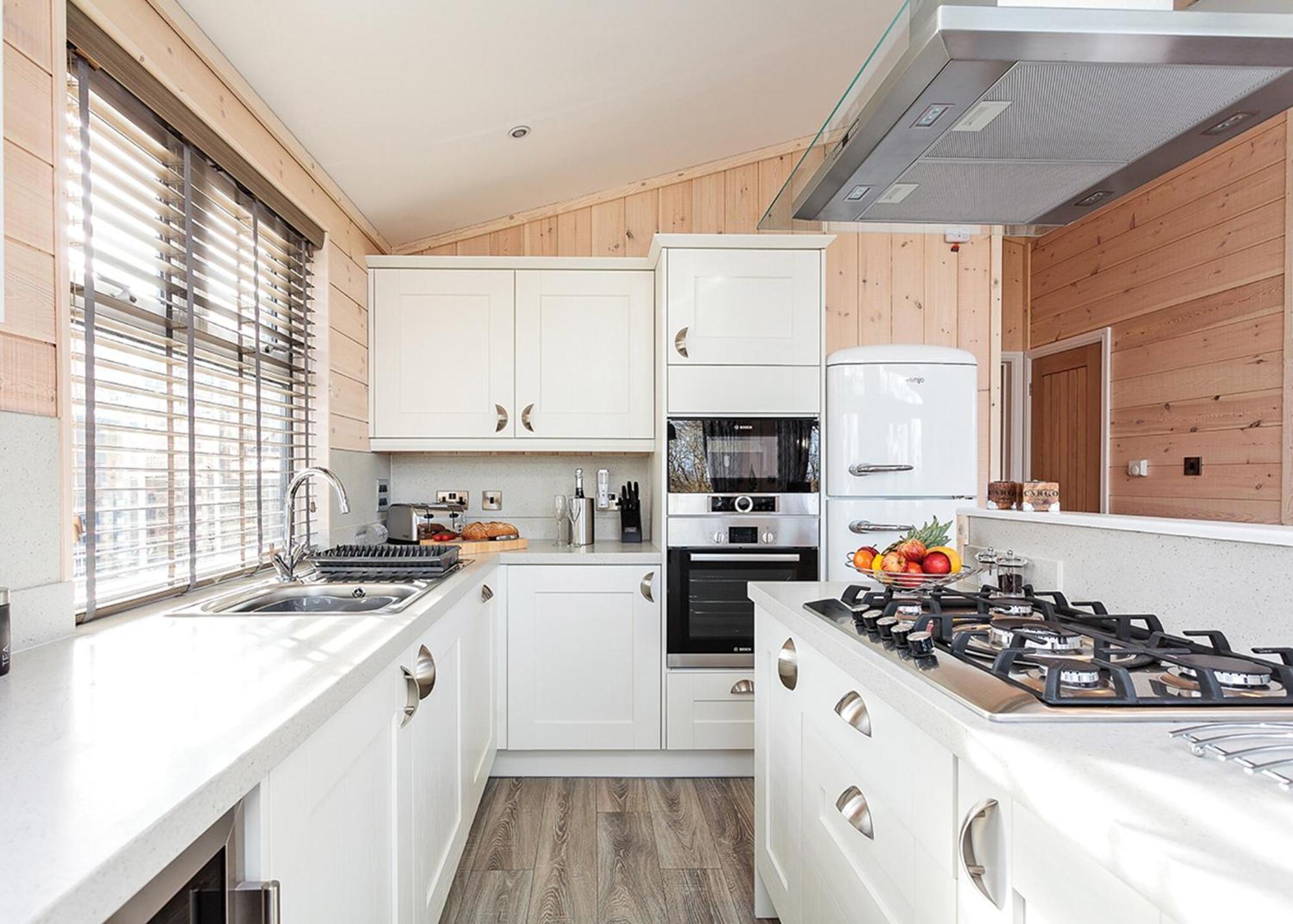 Woodside Bay Lodge Retreat Wootton Bridge  Bagian luar foto